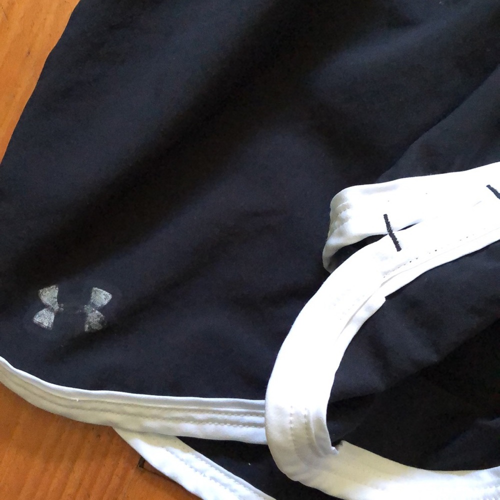 UA Women Shorts size L w/ Pocket & Underwear - Picture 4 of 5